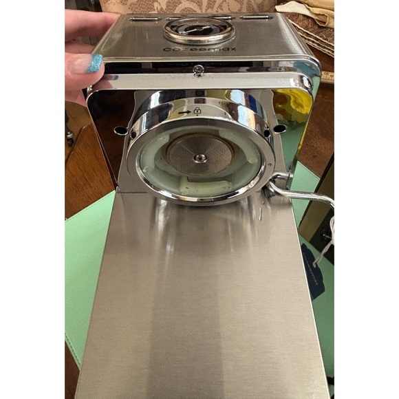 Cozeemax Espresso Coffee Machine (Model CM6888) - Picture 7 of 10